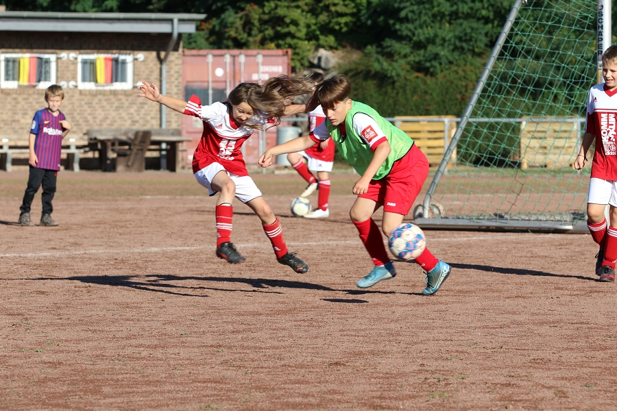 Foto Rocco Bartsch: Florian (re.) war Dreh- und Angelpunkt in der Offensive der D2