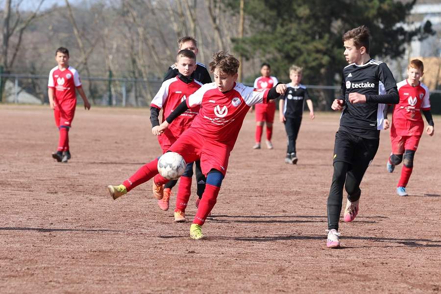 Foto Rocco Bartsch: Florian bei der Schussabgabe zum 2:0