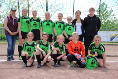 Unsere D-Juniorinnen in neuen Trikots